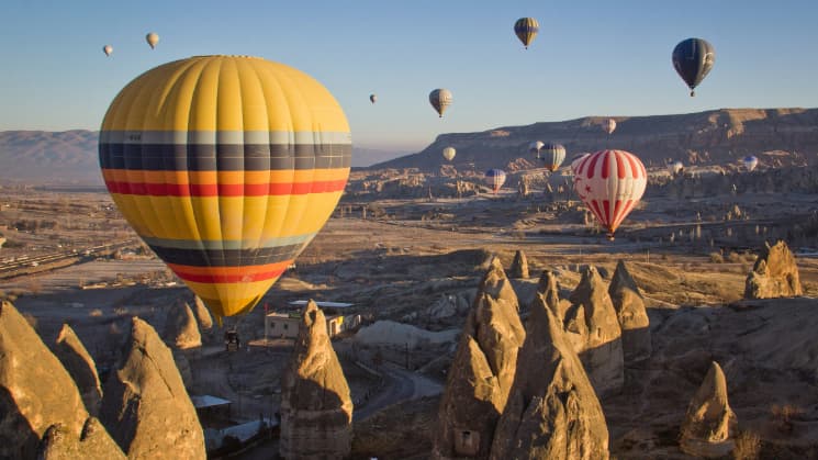 https://cms-travsim-prod.s3.eu-central-1.amazonaws.com/template-TurkeyActivity1-1787908069216.jpg